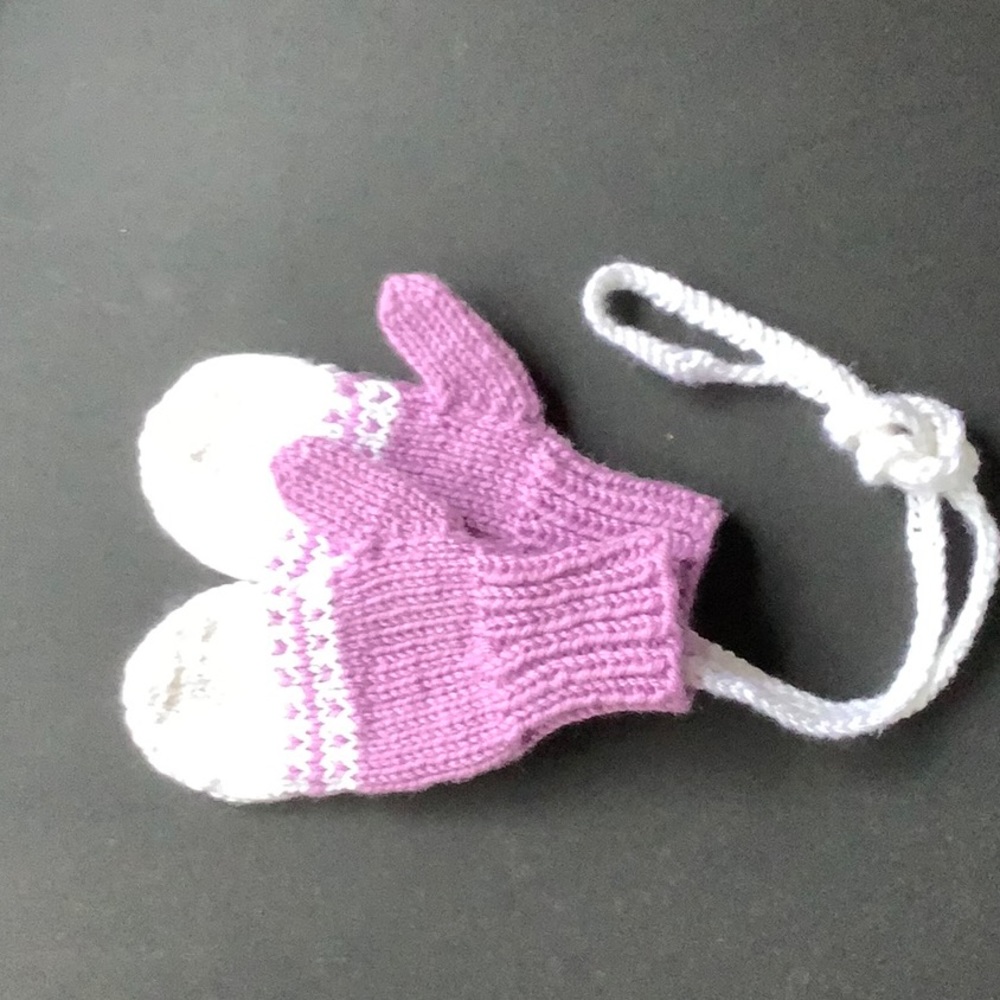 Childs mittens